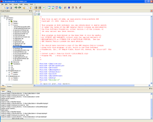 A development environment entirely dedicated to Qt4