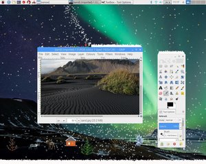 brings Christmas to your desktop